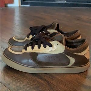 Louis Vuitton low top sneaker